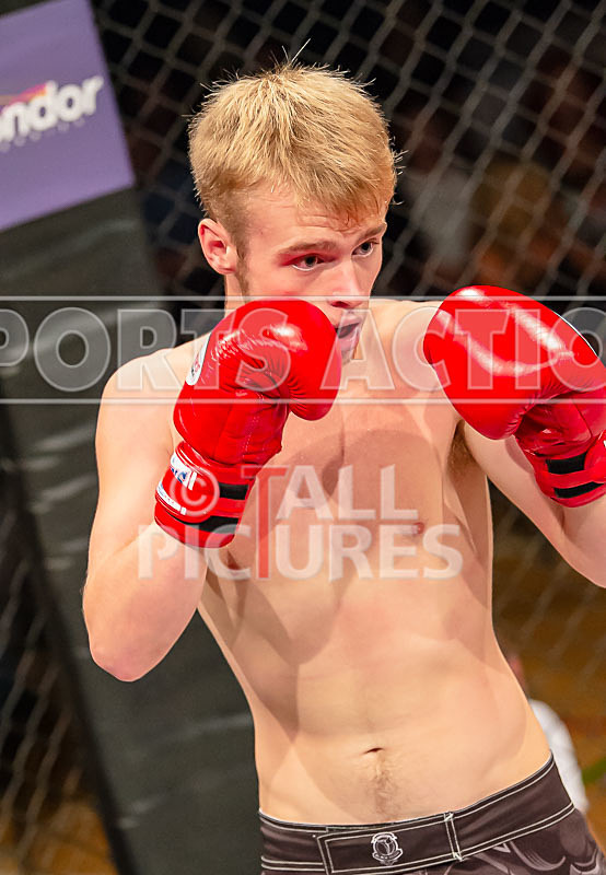 BOUT-1- Chris Wherry v Lewis Bentley-12 - BOUT-1: Chris Wherry v Lewis Bentley