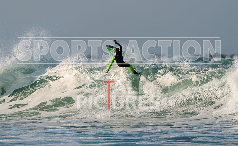 Surfing_18-11-2018-118 - SURFING AT VAZON BAY GUERNSEY