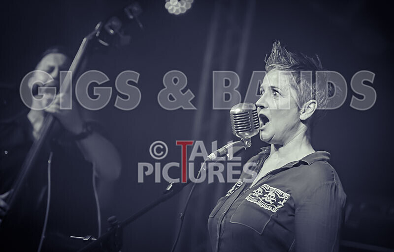 Silverados-56 - SILVERADOS