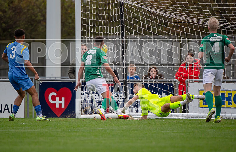 GFC v Westfield FC_13-11-2021-10 - GUERNSEY FC v WESTFIELD FC