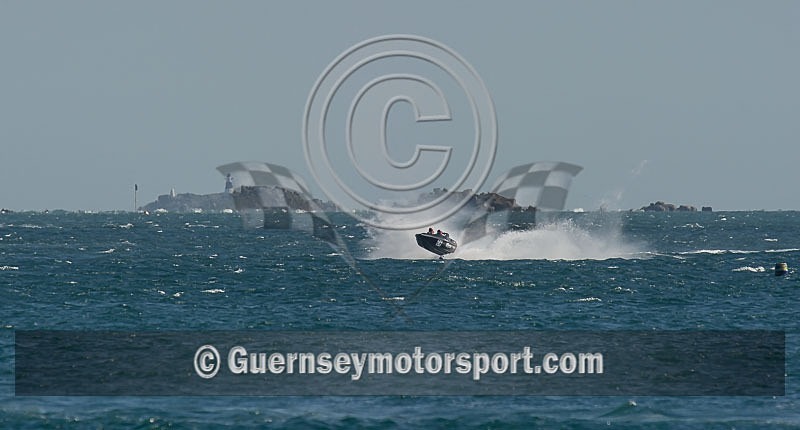 Powerboat Race_25-08-2013-45 - RACE-11 NORTH BEACH