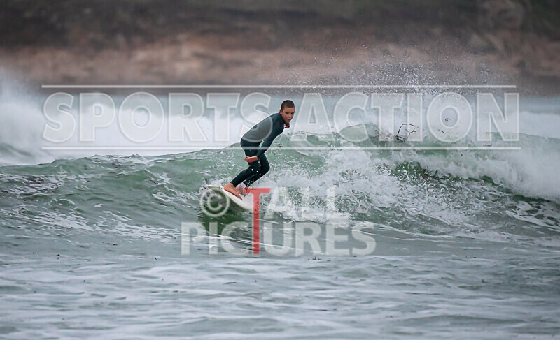 Surfing_01-11-2020-121 - SURFING AT VAZON BAY GUERNSEY