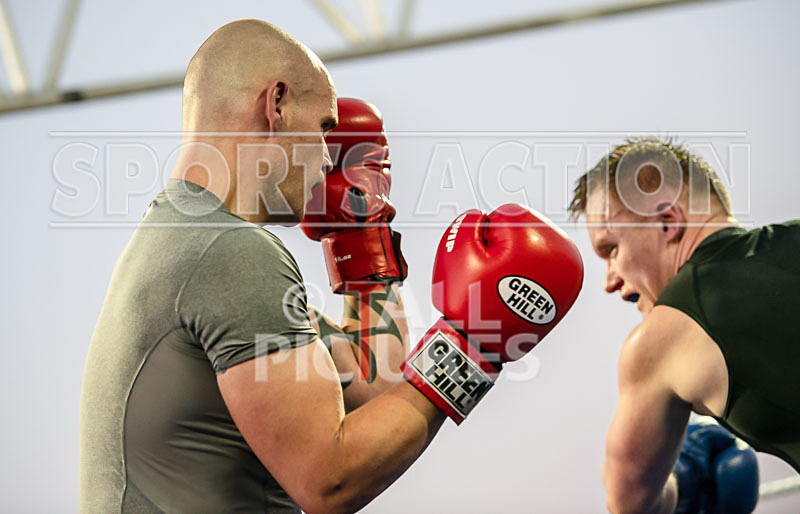 BOUT-15- Greg The Machine Gun Mackenzie v Jaques Big Dogg Colley-3 - BOUT-15: Greg 'The Machine Gun' Mackenzie v Jaques 'Big Dogg' Colley