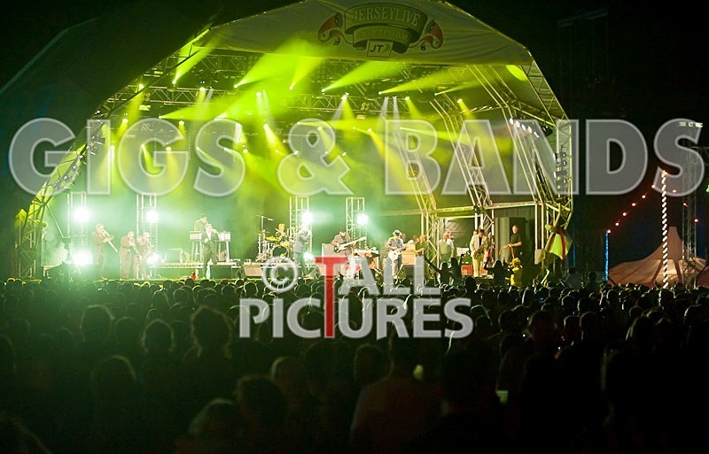 Madness-25 - MADNESS