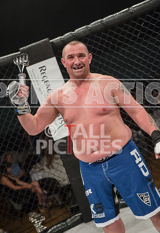 Eddie Goracy v Jack Fallaize-23 - BOUT 8