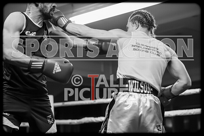 BOUT- 8 - Jay Wilson v Craig Rainey-17 - BOUT: 8 - Jay Wilson v Craig Rainey