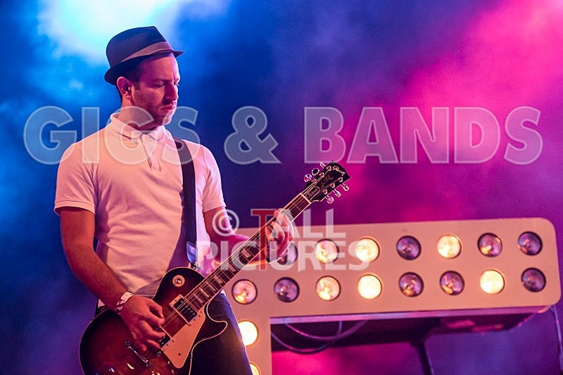 Chase  Status-69 - CHASE & STATUS