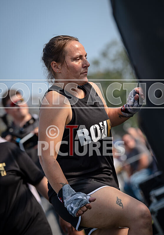 BOUT 5 - Emma -the Mentalist- Martin v Katie -the Lioness- Le Tissier- - BOUT 5 - Emma 'the Mentalist' Martin v Katie 'the Lioness' Le Tissier