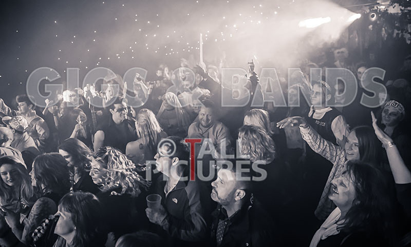 That 80s Rock Show-40 - HAUNTED HOUSE 2016 - SATURDAY'S PARTY