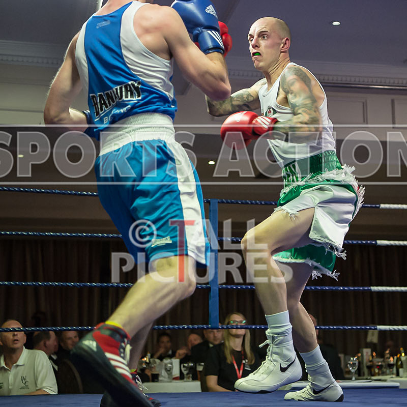 Bout - 8_Nathan Green v Joe Dennison-28 - Bout - 8_Nathan Green v Joe Dennison