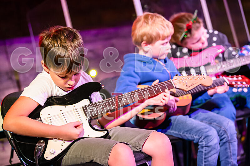 SoPM Christmas Concert 2019-69 - SCHOOL OF POPULAR MUSIC CHRISTMAS CONCERT 2019