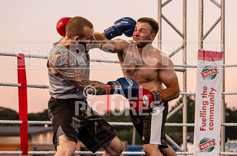 BOUT-14- Johan Pols v Ruslan Roz Gogercaks-26 - BOUT-14: Johan Pols v Ruslan 'Roz' Gogercaks