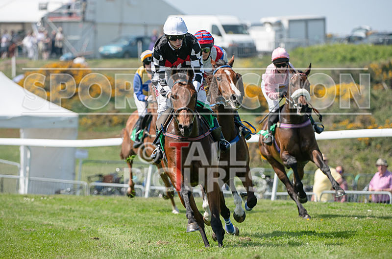 Guernsey Race Club Horse Racing 2018-36 - GUERNSEY RACE CLUB BANK HOLIDAY 2018