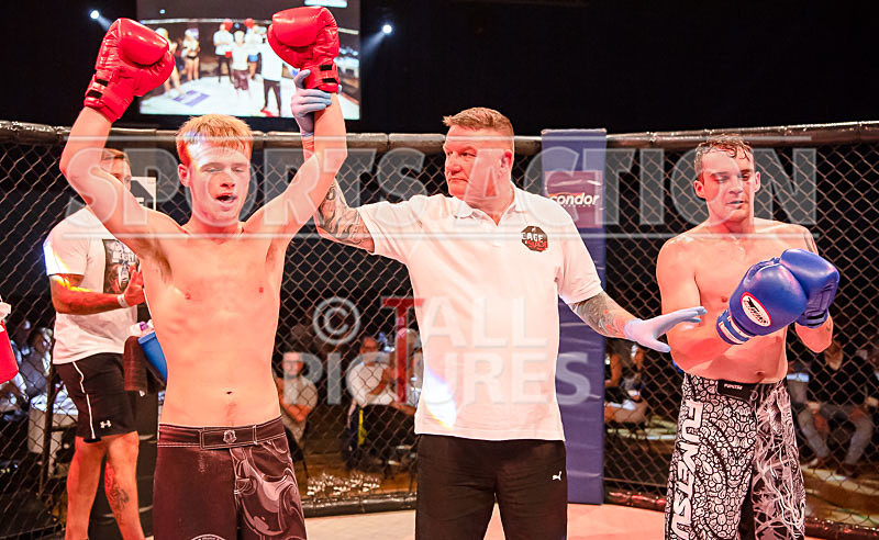 BOUT-1- Chris Wherry v Lewis Bentley-34 - BOUT-1: Chris Wherry v Lewis Bentley