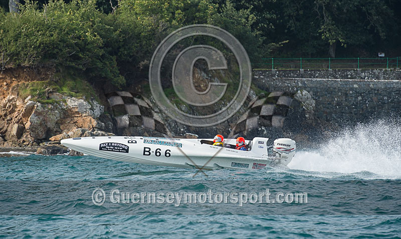 Worlds Powerboats_2014_Race-2-197 - UIM CLASS 3A & 3B WORLD OFFSHORE CHAMPIONSHIP_RACE-2