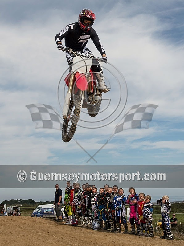 Moto-X_Training-1_CROP - MOTO-X TRAINING DAYS