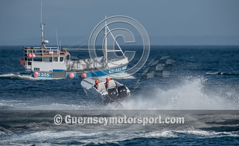 Powerboat Racing_03-08-2013-10 - RACE-8 NORTH BEACH OUTER