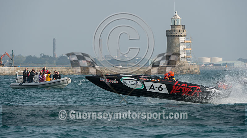 Worlds Powerboats_2014_Race-2-160 - UIM CLASS 3A & 3B WORLD OFFSHORE CHAMPIONSHIP_RACE-2