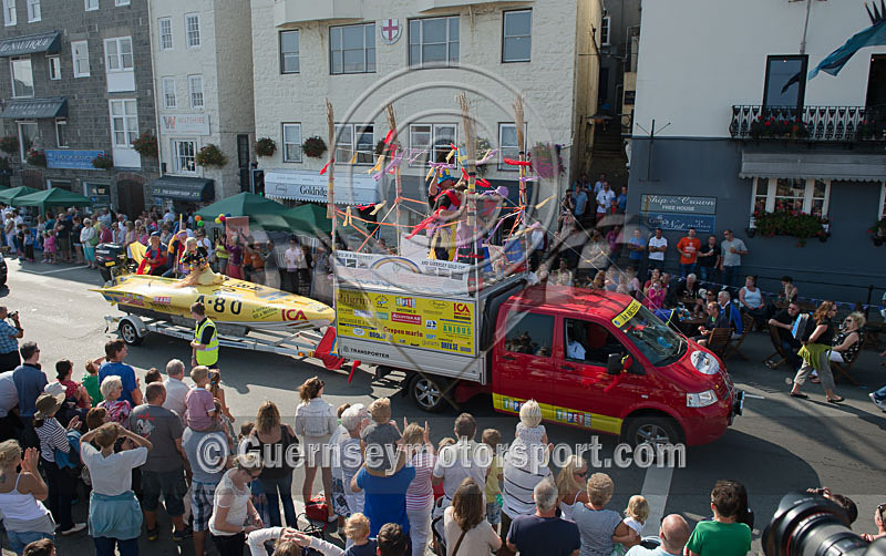 Powerboat Parade_2014-8 - UIM WORLD OFFSHORE CHAMPIONSHIP BOAT PARADE