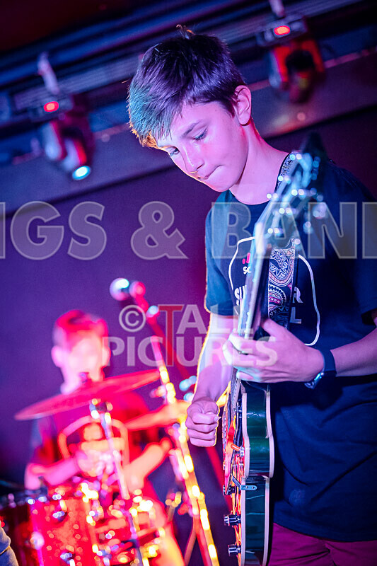 Shameless-5 - SHAMELESS