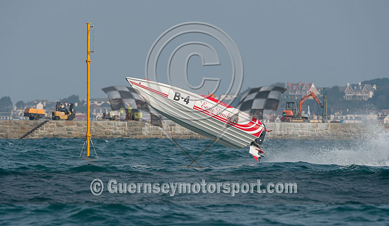 Worlds Powerboats_2014_Race-2-155 - UIM CLASS 3A & 3B WORLD OFFSHORE CHAMPIONSHIP_RACE-2