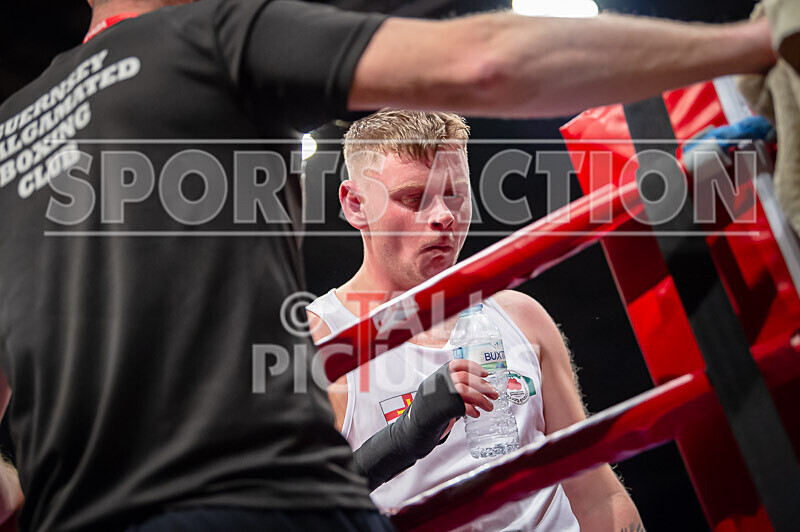 Bout 11_Jack Le Tissier v Daniel Gholizadeh-40 - Bout 11_Jack Le Tissier v Daniel Gholizadeh