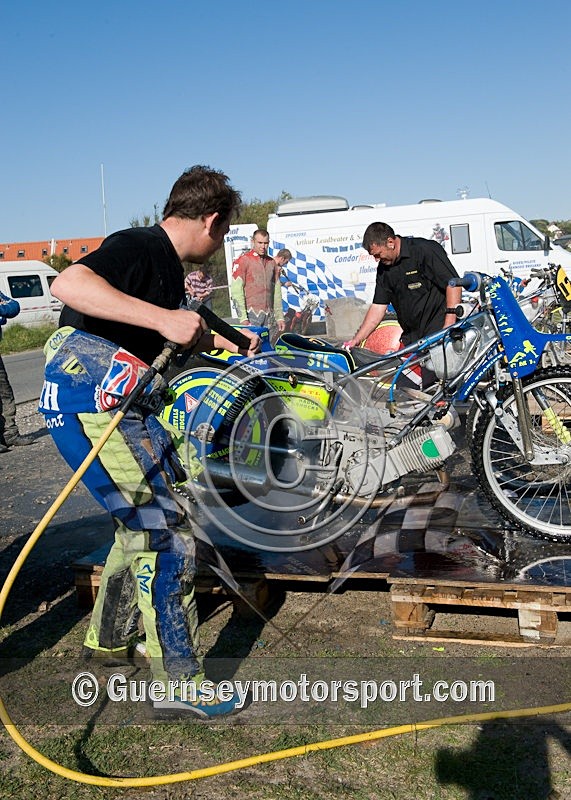 Sand Ace Scene-25 - SAND ACE 2008