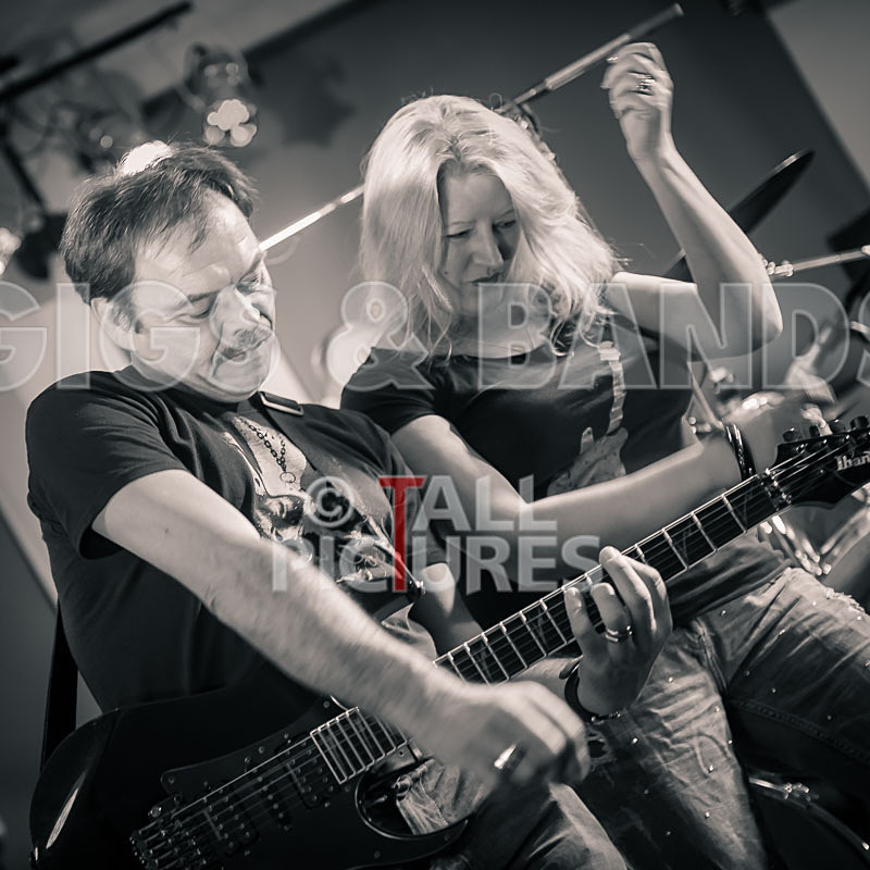 Underdog-4 - UNDERDOG