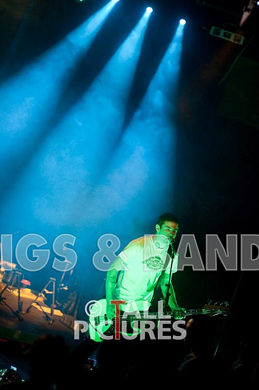 2 Minutes 2 Late-41 - 2 MINUTES 2 LATE at RoA-3