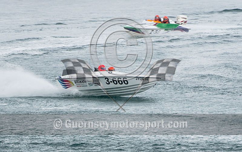 Powerboats_08-10-2016-9 - GPA STANLEY GIBBONS SERIES_RACE-9