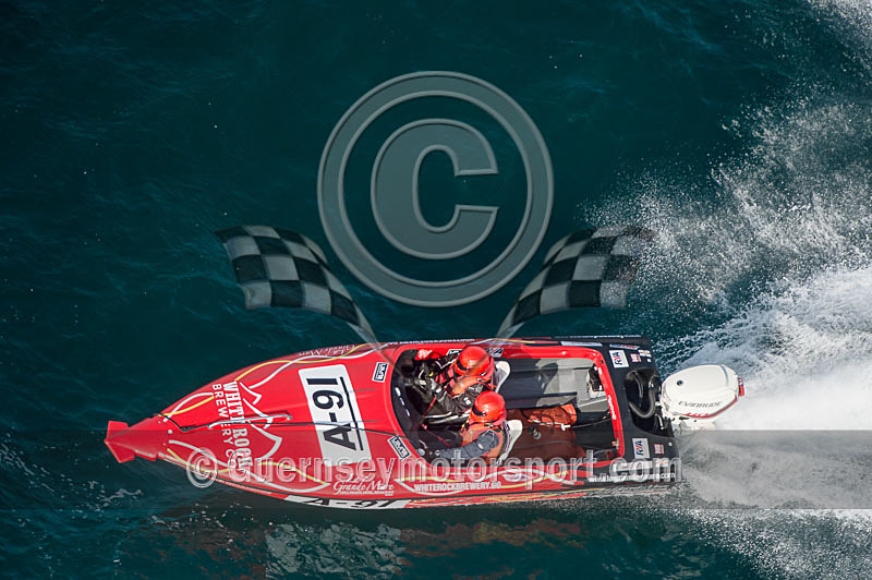 Worlds Powerboats_2014_Race-1-169 - UIM CLASS 3A & 3B WORLD OFFSHORE CHAMPIONSHIP_RACE-1