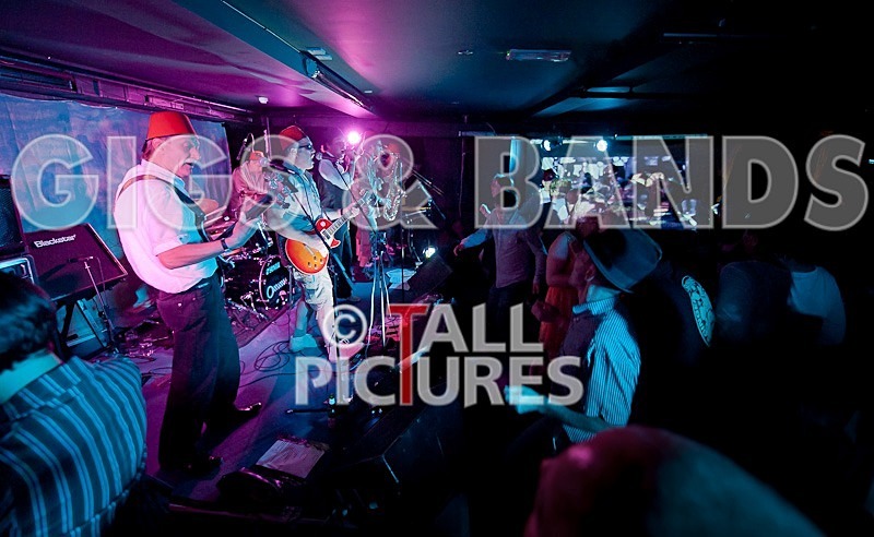 Sons of the Desert-7 - SONS OF THE DESERT