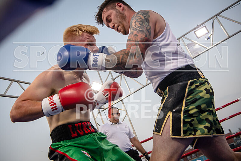 BOUT 17 - Luke Robert v Casey De La Mare-48 - BOUT 17 - Luke Robert v Casey De La Mare