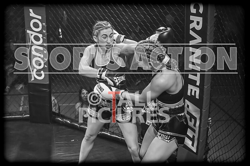 BOUT- 9 - Laura Douglas v Georgia Blumsom-82 - BOUT 9 - Laura Douglas v Georgia Blumsom