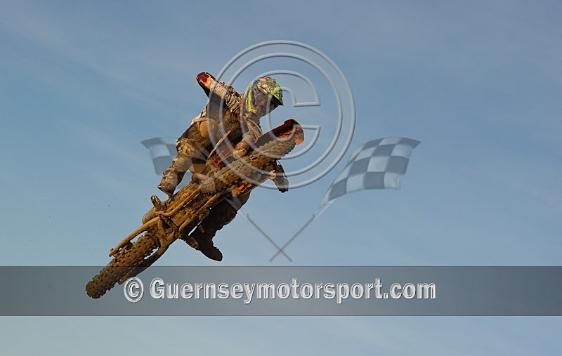 Moto-X_12-11-11-26 - MOTO-X_12-11-2011