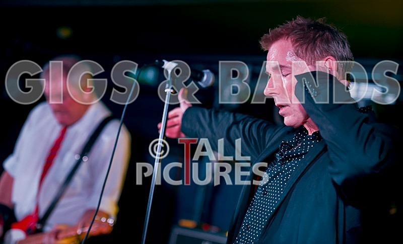 Dr Feelgood-24 - DR FEELGOOD