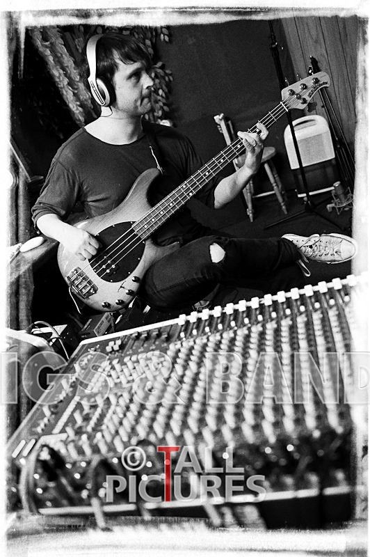 Teaspoonriverneck Studio Session-103_BW - TEASPOONRIVERNECK