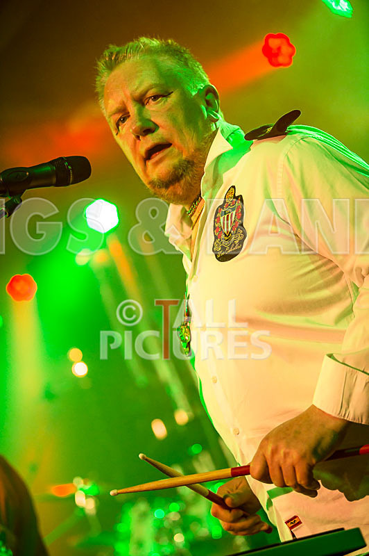 Fade2Grey-356 - FADE2GREY