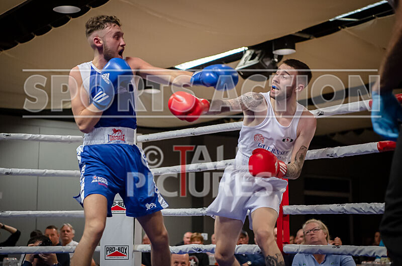 BOUT 5_Scott Little v Ethan Crozier-20 - BOUT 5_Scott Little v Ethan Crozier