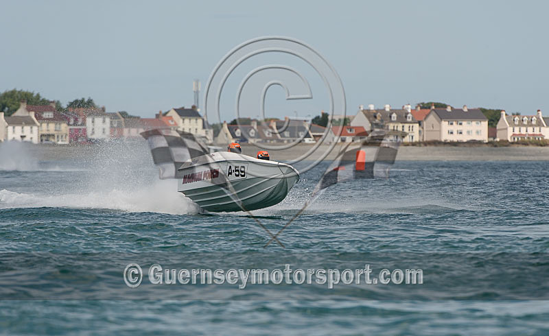 Powerboat_2014_Race-8-71 - RACE-8