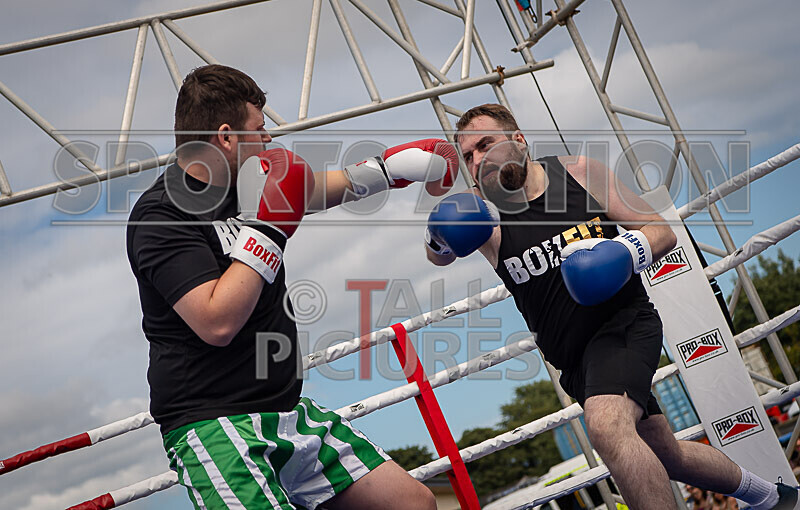 BOUT 1- Iron Mike Carre v Martin in Need of Help-23 - BOUT 1- 'Iron' Mike Carre v Martin 'in Need of' Help