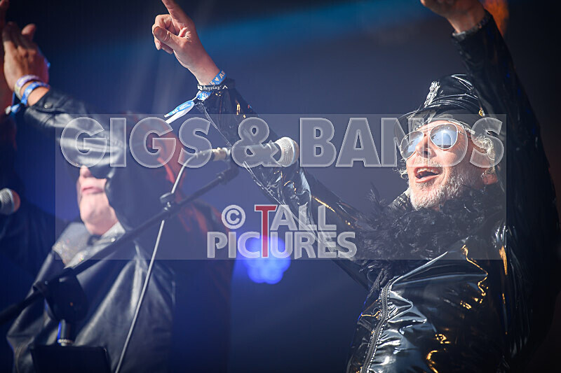 Fade 2 Grey-511 - FADE 2 GREY