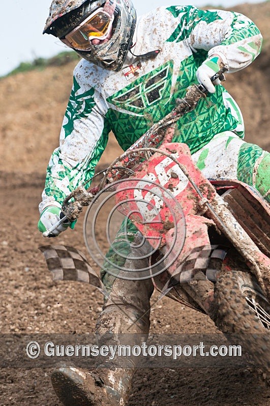 Moto-X_19-02-11-33 - MOTO-X_19-02-2011