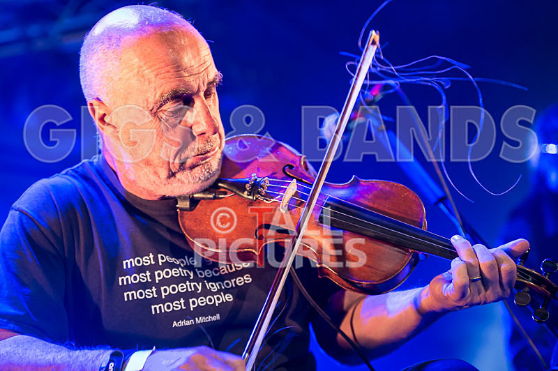 Attila the Stock Broker-11 - ATTILA THE STOKEBROKER'S BARNSTORMERS