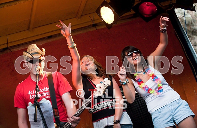 Beach Life-70 - BEACH LIFE 2009