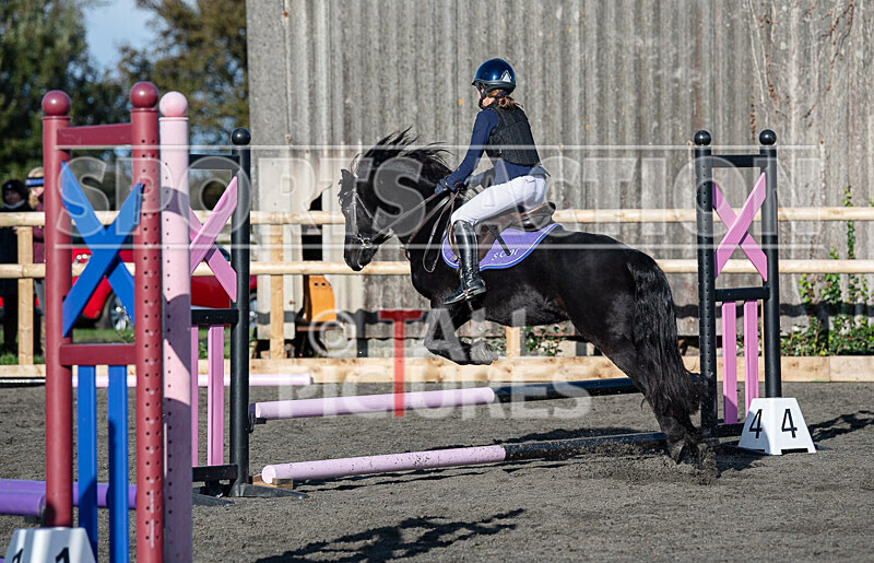 Junior Showjumping_10-11-2019-23 - BS GUERNSEY RALLY 2019-JUNIORS