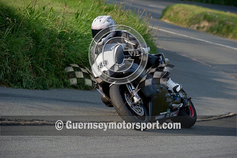 GMCCC_Hill Climb_25-04-11-467 - BIKES 2011-04-25