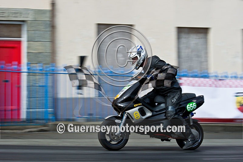 Hill Bike_2010-120 - BIKES 2010-05-03