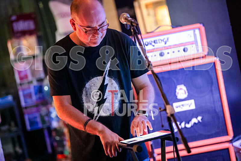Aquarium Pop-up Gig 2019-21 - AQUARIUM POP-UP GIG 2019