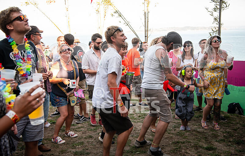 Baron Denden and the IL Sound System-4 - BARON DENDEN AND THE IL SOUND SYSTEM